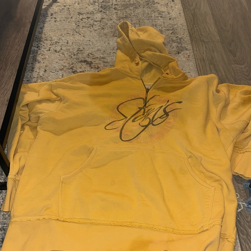 Cute artisan mustard green sweater!